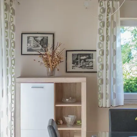 Suzana 1276 Kaštel