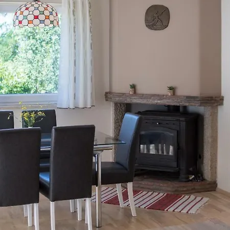 Casa de Férias Suzana 1276 Kaštel