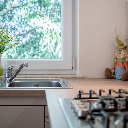 بيت للعطل Suzana 1276 Kaštel